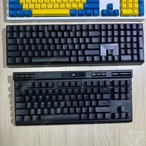 커세어K70 TKL RGB은축, 앱코E995무접점, Cherry Mx 3.0 청축 키보드 팝니다