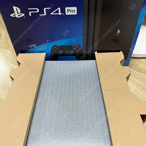 Ps4 pro 2tb 팝니다. 플스 프로와 사펑