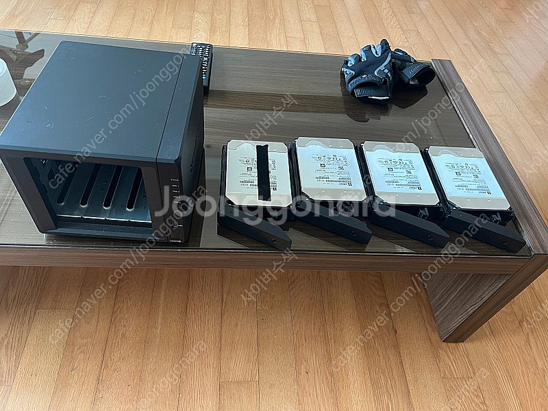 시놀로지 나스 ds920+ 40tb--1