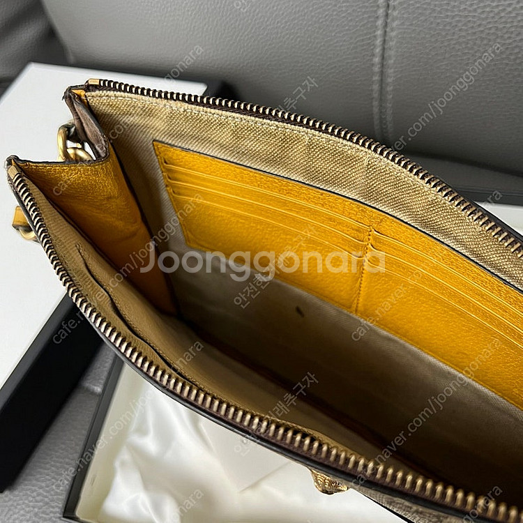 정품 구찌 네오빈티지 수프림 GG로고 클러치백 (급처)--4