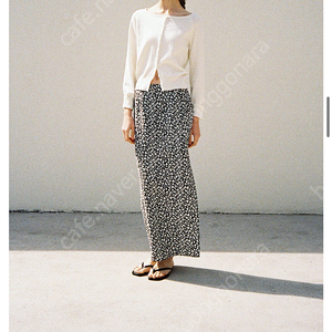 페이딘 fadeiin Flora slit skirt