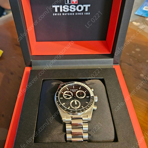 티쏘(TISSOT) PR516 크로노그래프 블랙 신형