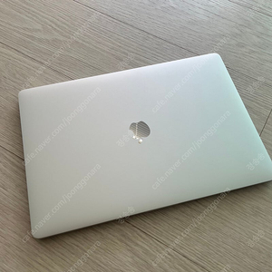 맥북 프로 실버 16인치 인텔 MacBook Pro A2141