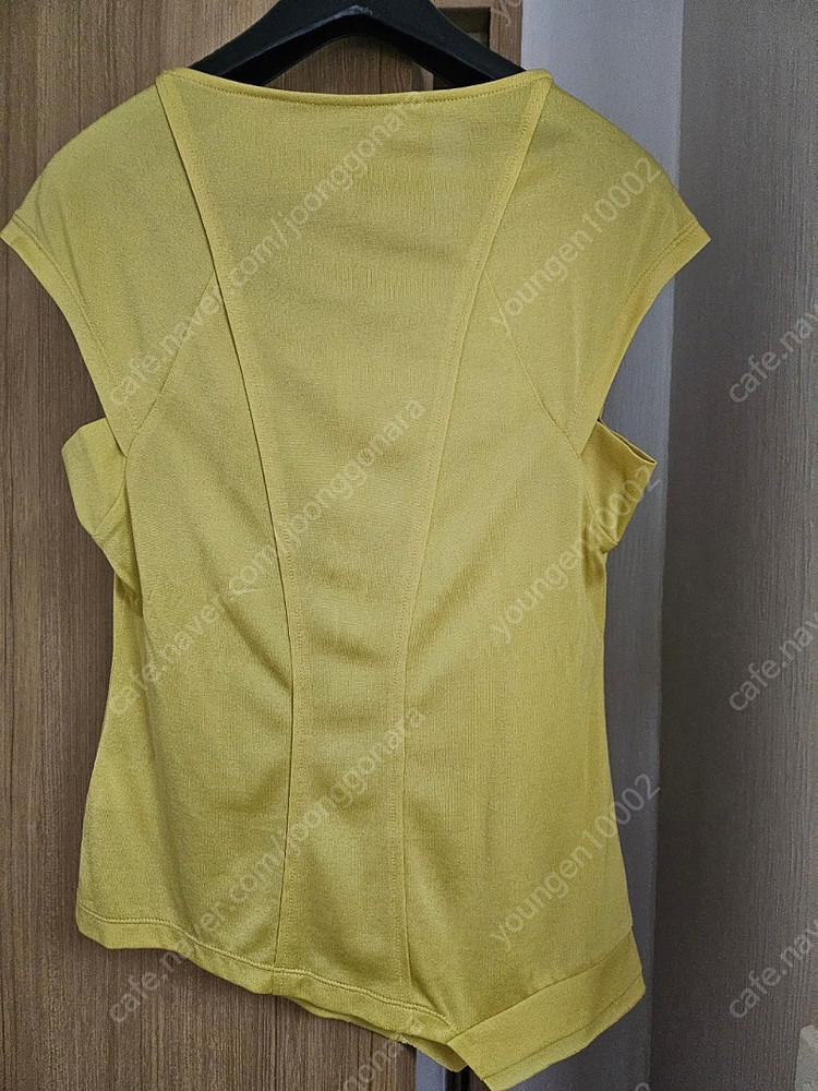 미니멈 쉬폰리본 나시티(한섬 타임 마인 시스템 시슬리 오브제 오즈세컨 미샤 랑방)--2