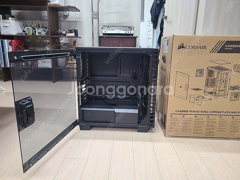 커세어 케이스 블랙 / 기가바이트 700w 모듈러 파워...--1