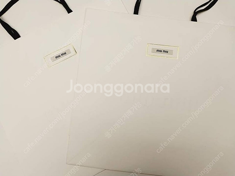 미우미우 쇼핑백--1