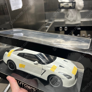 1:18 오토아트 gtr (r35) v-spec