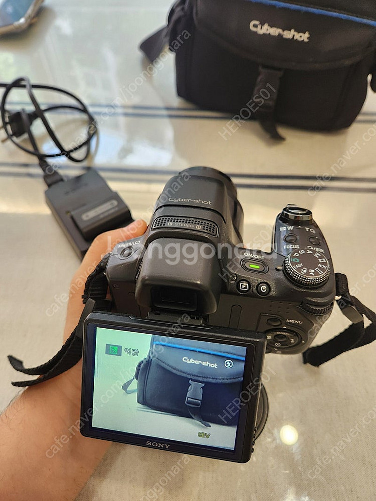 소니 디지털 카메라 DSC-HX1 판매합니다.--3