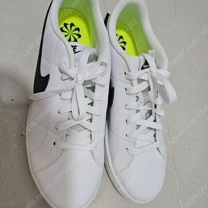 NIKE COURT ROYALE 2 NN 255