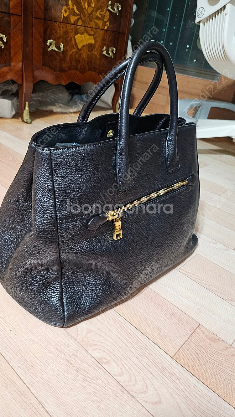 프라다탑핸들 여성가방 사피아노 가방 상태좋은 250만원...--2
