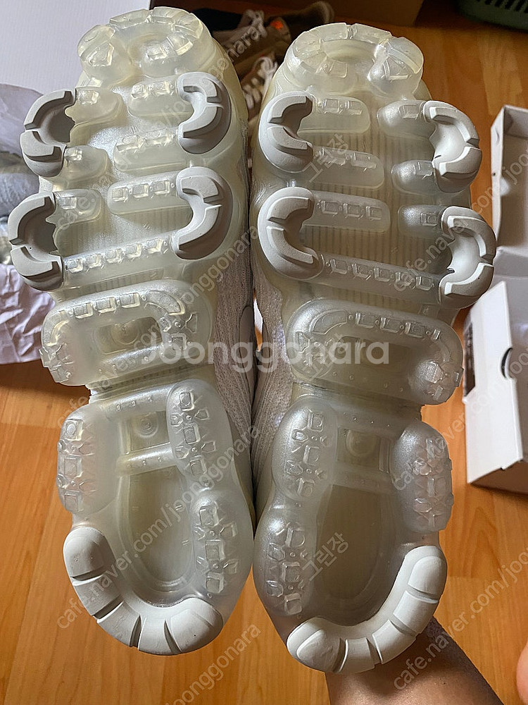 나이키 베이퍼맥스3 흰색 295사이즈 새상품 싸게판매합...--4