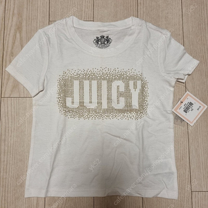 쥬시 꾸뛰르(Juicy Couture) 여아 화이트 골드 반팔 티셔츠