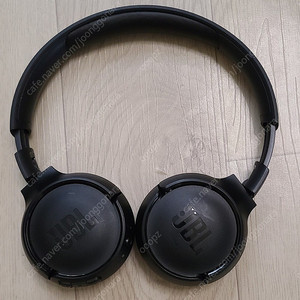 jbl 510bt 블루투스 헤드폰, 카카오미니 블루투스 스피커입니다.