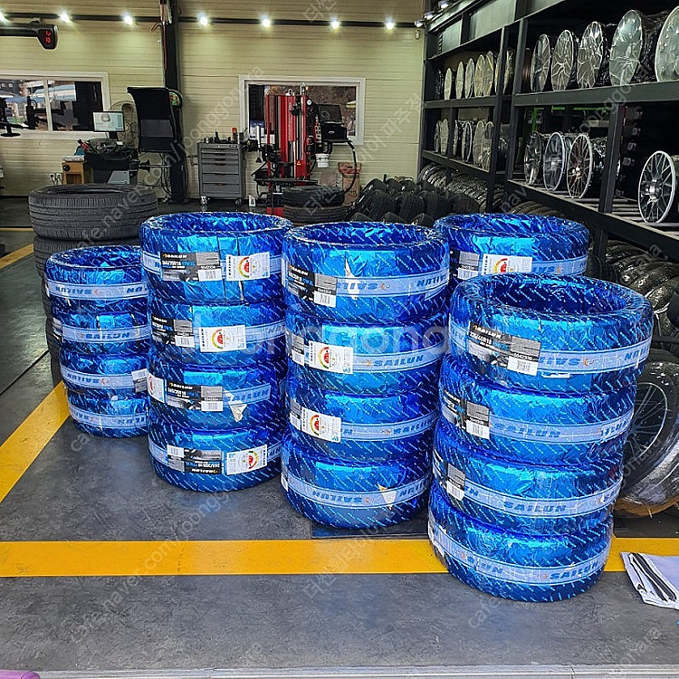 215/45R17 215 45 17 사일룬 아트레조 R...--3