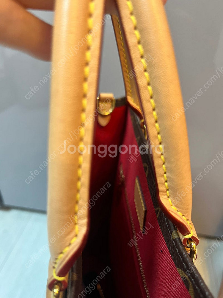 루이비통 삭플라 PM - 실사용 5회. 컨디션최상--5