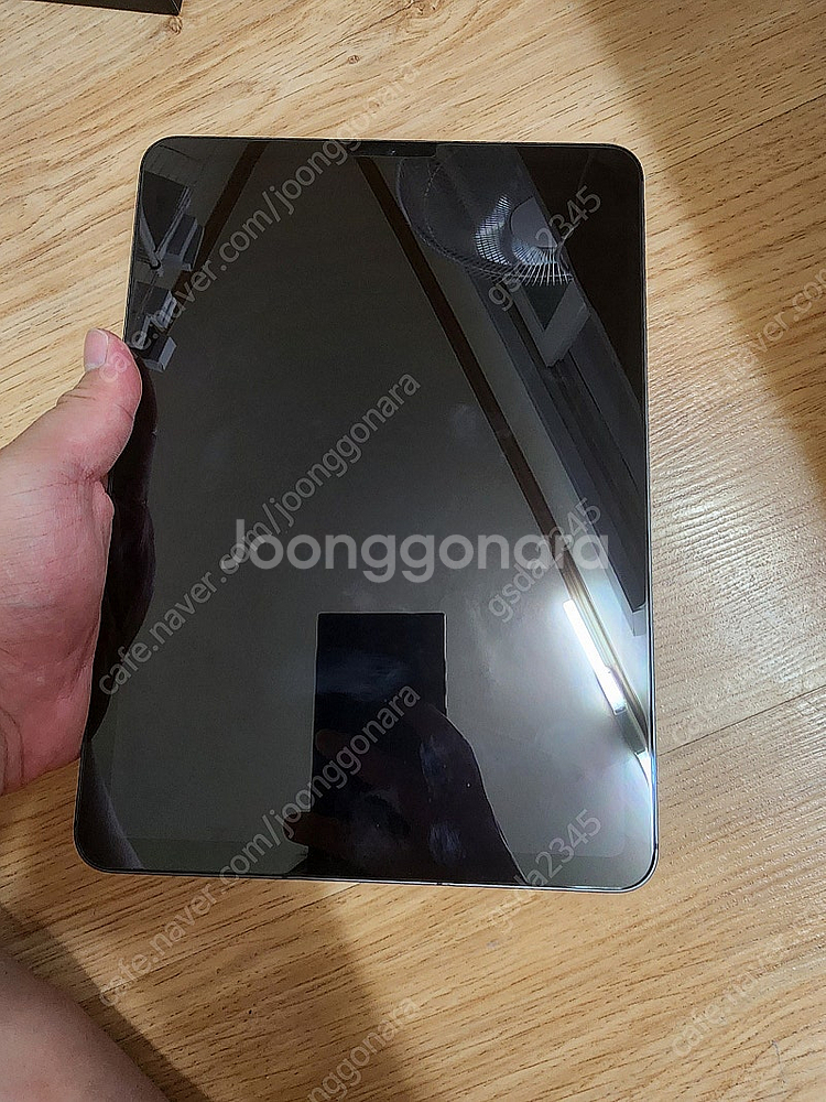 아이패드에어5 64기가 셀룰러 a급 판매합니다--0