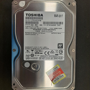 도시바 3.5인치 HDD 1T 1650시간 사용