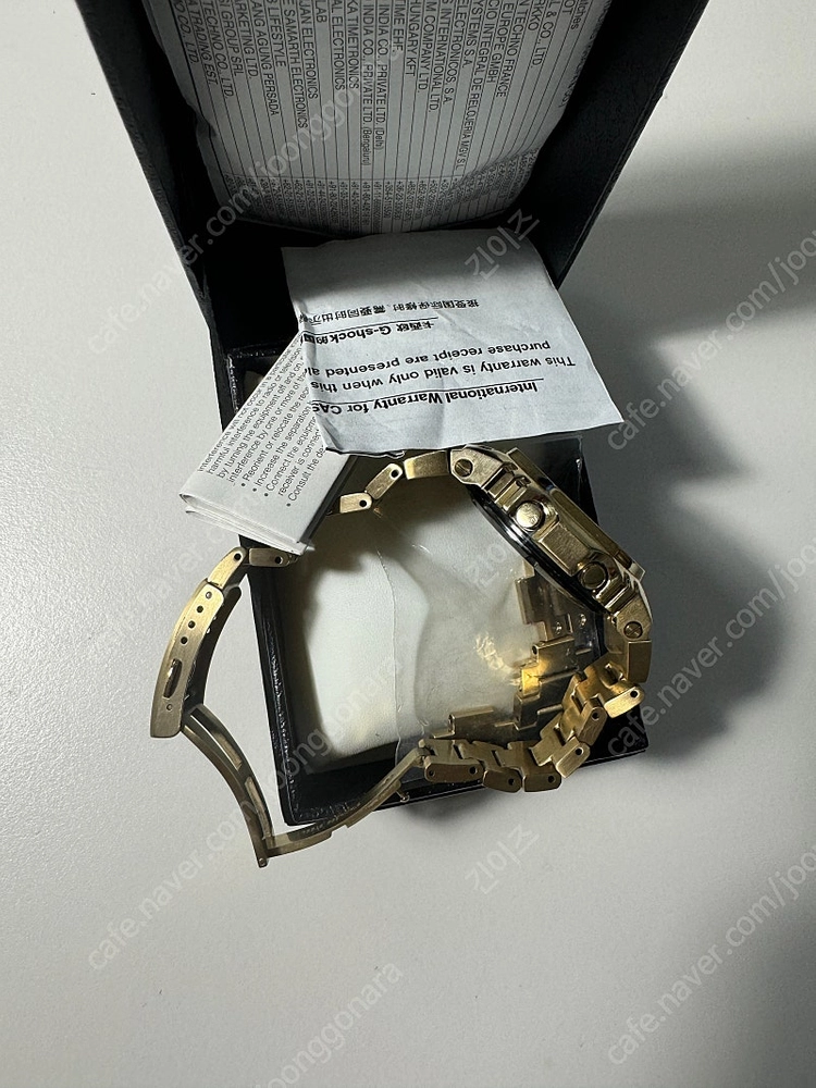 G-SHOCK GMW-B5000GD-9DR 풀메탈 골드 이미지