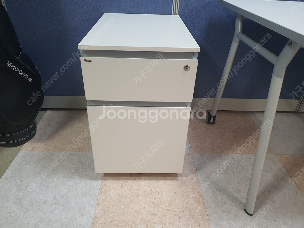 리바트 1200 책상 라인 1400책상 판매합니다.--5