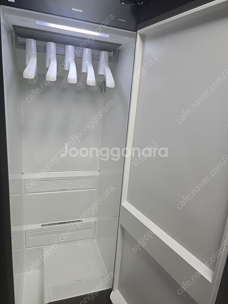 삼성 비스포크 에어드레서 대용량(신제품) 팝니다!--2