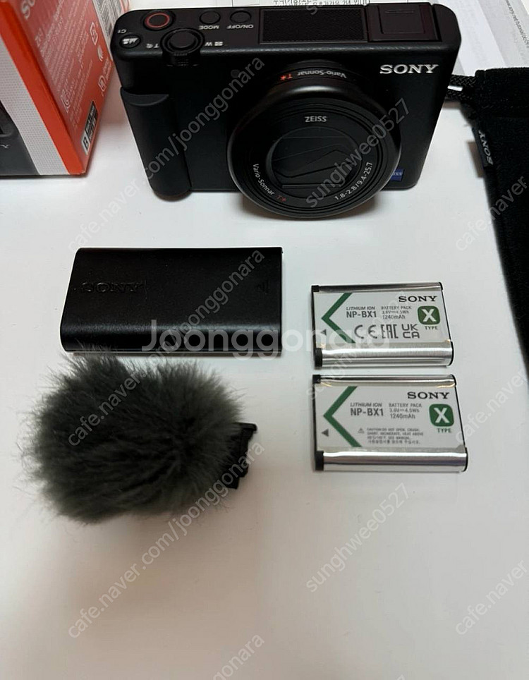 소니SONY ZV-1 브이로그 카메라 풀세트 판매합니다--4