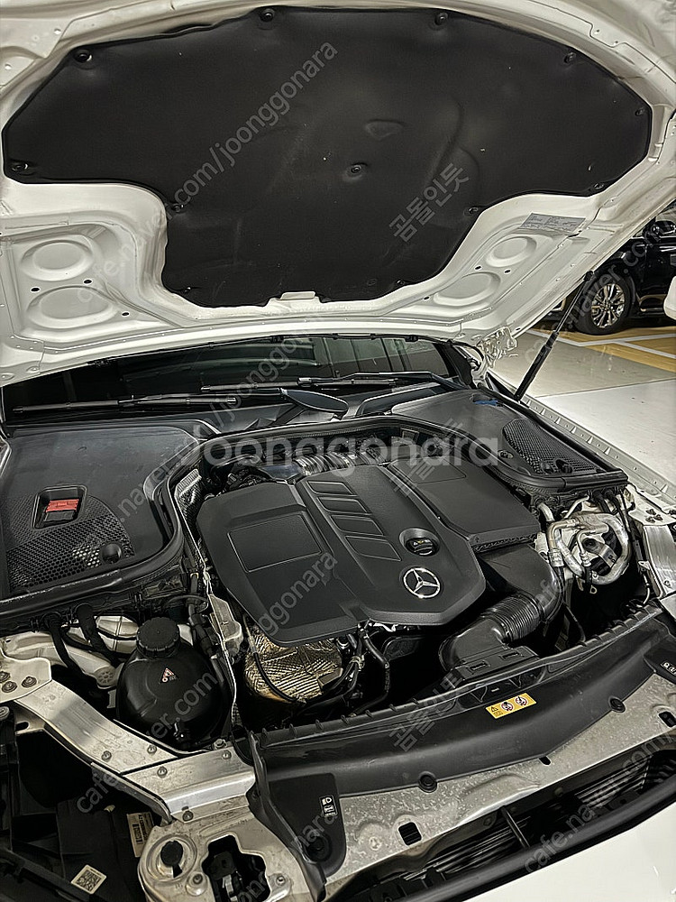 벤츠 e220d 카브리올레 차량 급매합니다.--4