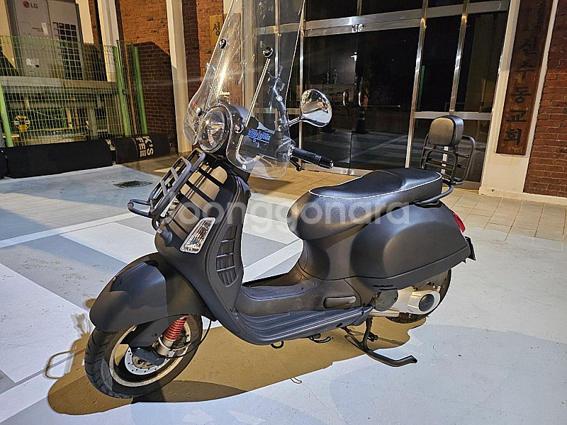 [서울] 2015베스파 Gts125 매트블랙--0