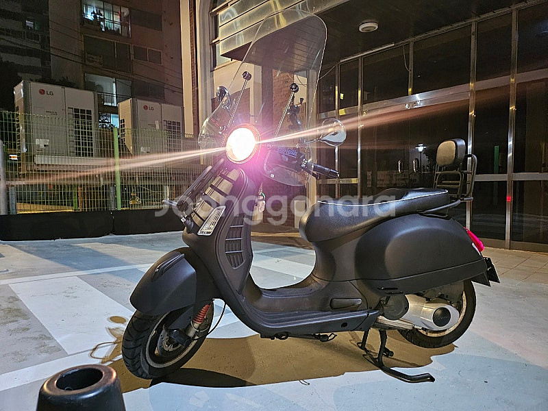 [서울] 2015베스파 Gts125 매트블랙--1
