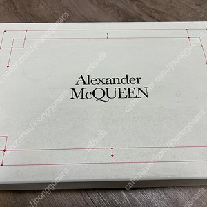 알렉산더 맥퀸 (Alexander McQueen) 오버솔 스니커즈 화이트 블랙 E553680 40사이즈