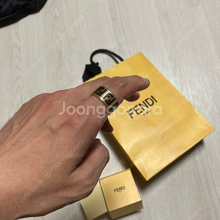 펜디 포에버링 팝니다. 남성 여성 명품반지 쥬얼리 샤넬...--6