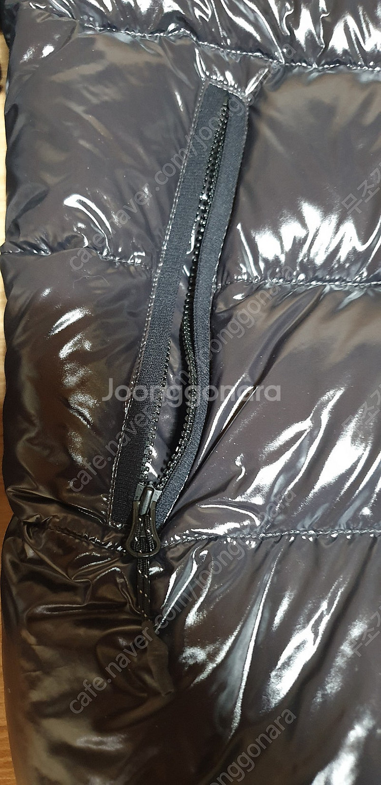 코오롱 거위패딩(유광) 100팝니다 실측기재--6