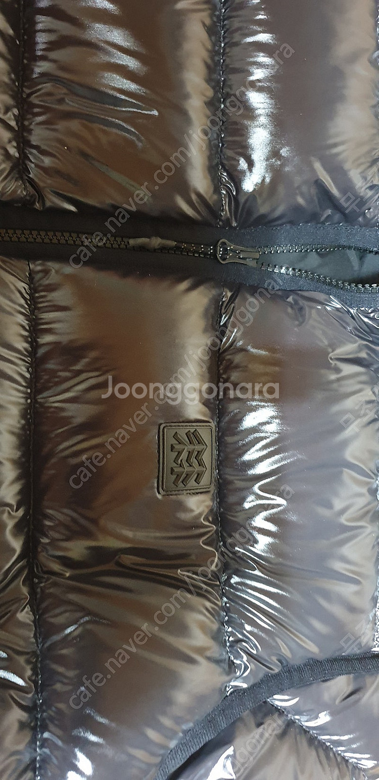 코오롱 거위패딩(유광) 100팝니다 실측기재--7