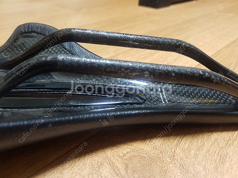 스페셜라이즈드 에스웍스 페놈(143mm) 리폼안장--9