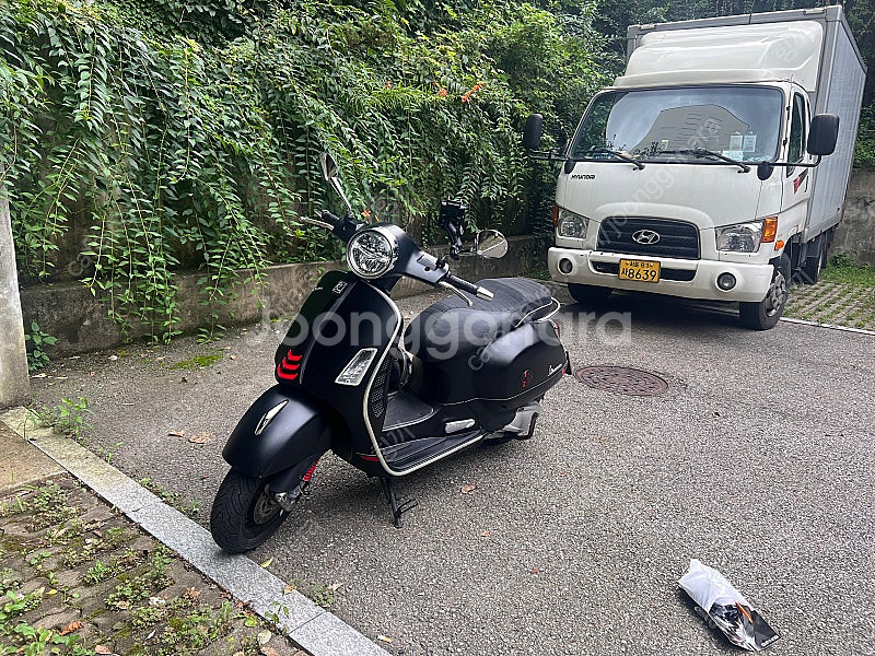 서울 베스파 gts300 22년식 슈퍼스포츠--3