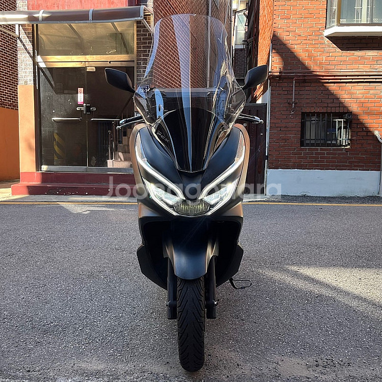 pcx 2020년식 19년등록 3만3천키로 컨디션 좋은...--1