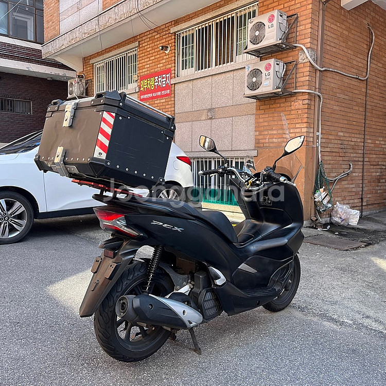 pcx 2020년식 19년등록 3만3천키로 컨디션 좋은...--3