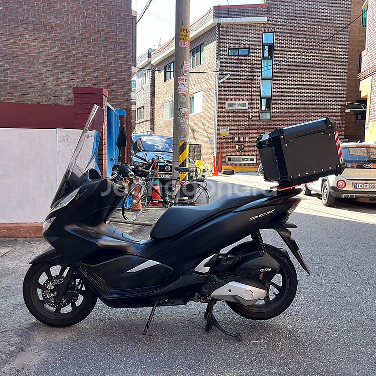 pcx 2020년식 19년등록 3만3천키로 컨디션 좋은...--5