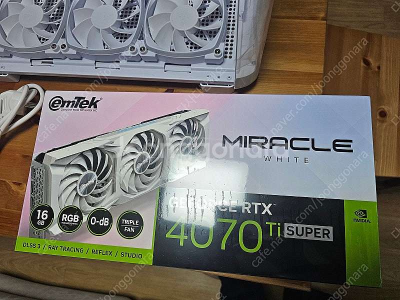 rtx4070ti 슈퍼 이엠텍 팝니다--0