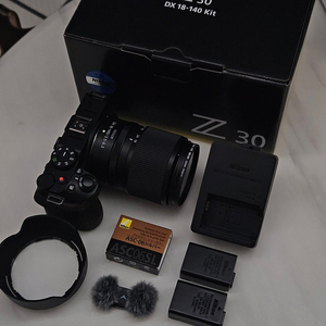 니콘 Z30 + 18-140mm Kit