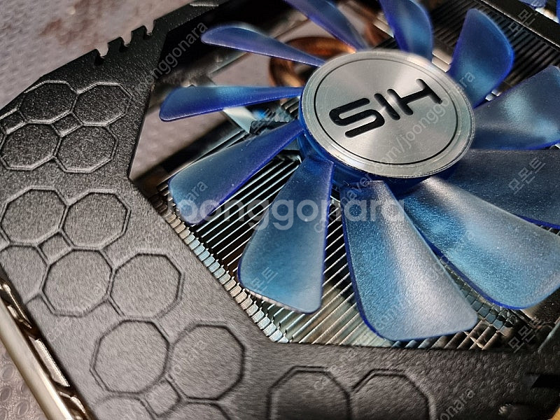 HIS RX570 4G 판매(청소 완료, 상태 좋음)--3