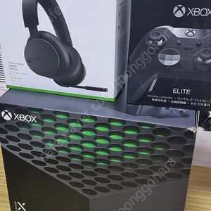 XBOX Series X 팝니다. 추가 기타 물품도 팝니다. (인천)