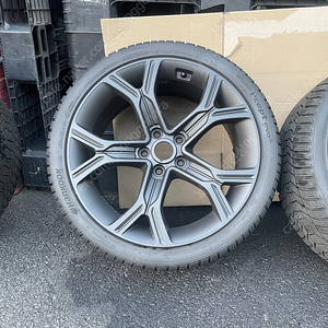 스팅어 19인치+한타 아이셉트3 윈터타이어+TPMS