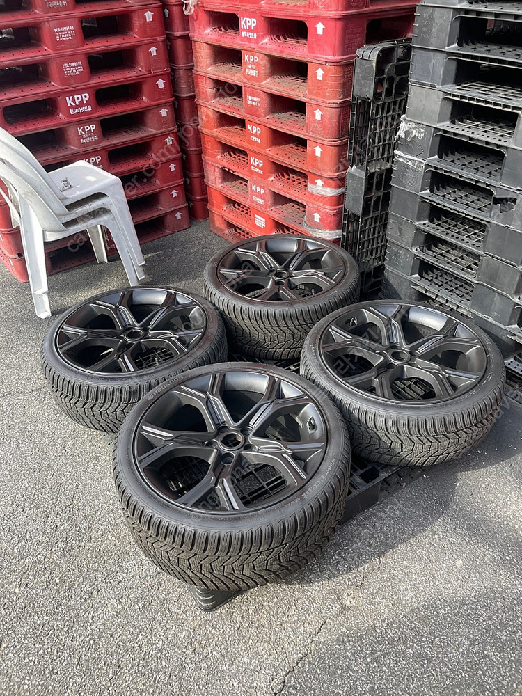 스팅어 19인치+한타 아이셉트3 윈터타이어+TPMS--1