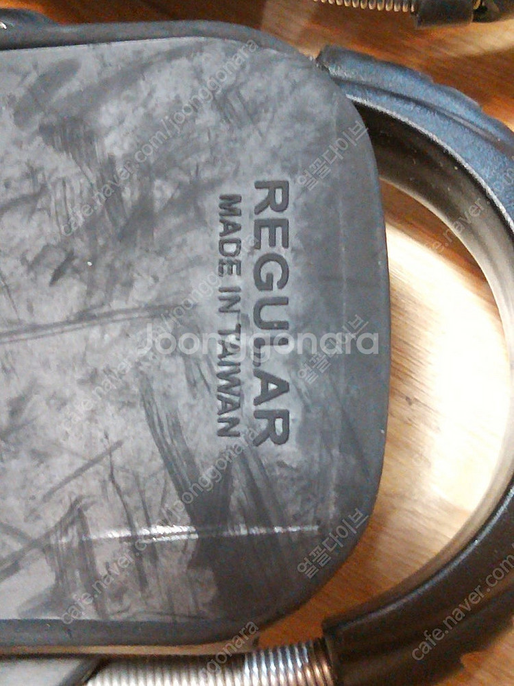 홀리스(Hollis) F1 오리발(핀) - BAT FIN (R사이즈) - 가격인하(13만원)--2