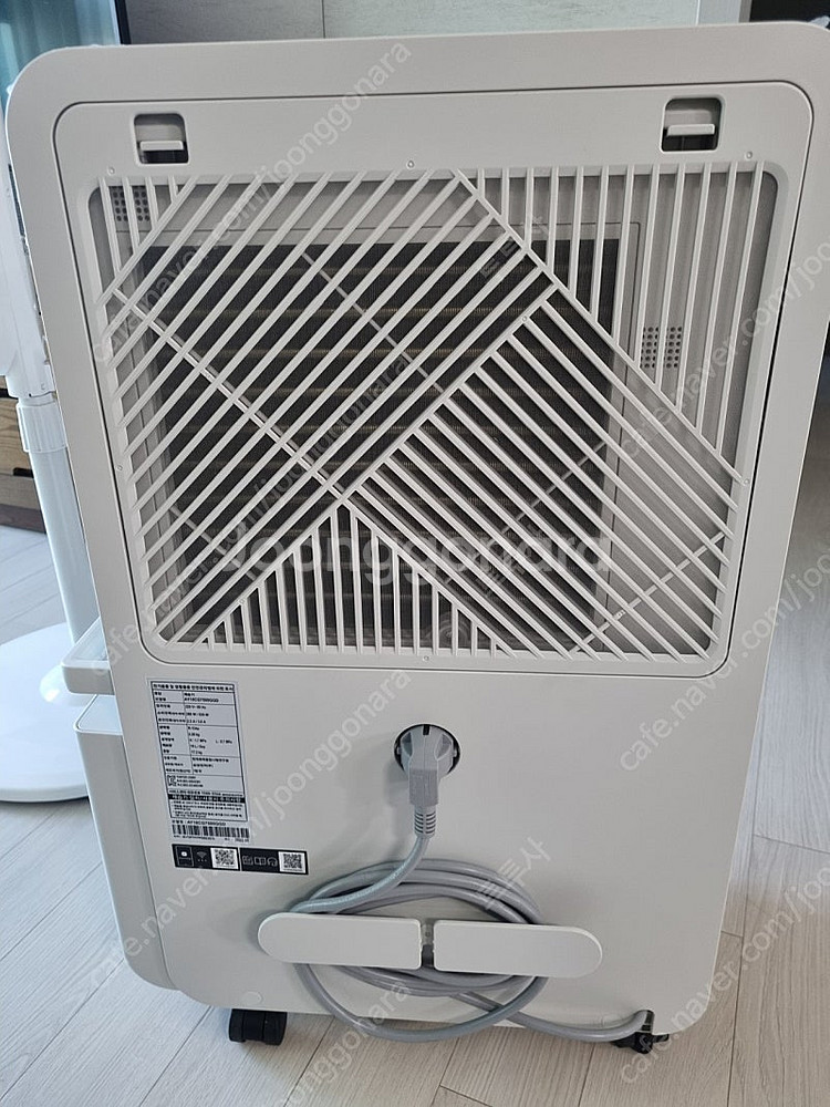 삼성 18L 인버터 제습기 AY18CG7500GGD--2
