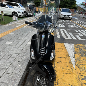 베스파 LX125 2022년식 팝니다