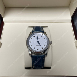 론진 마스터콜렉션 190주년 40mm 팝니다