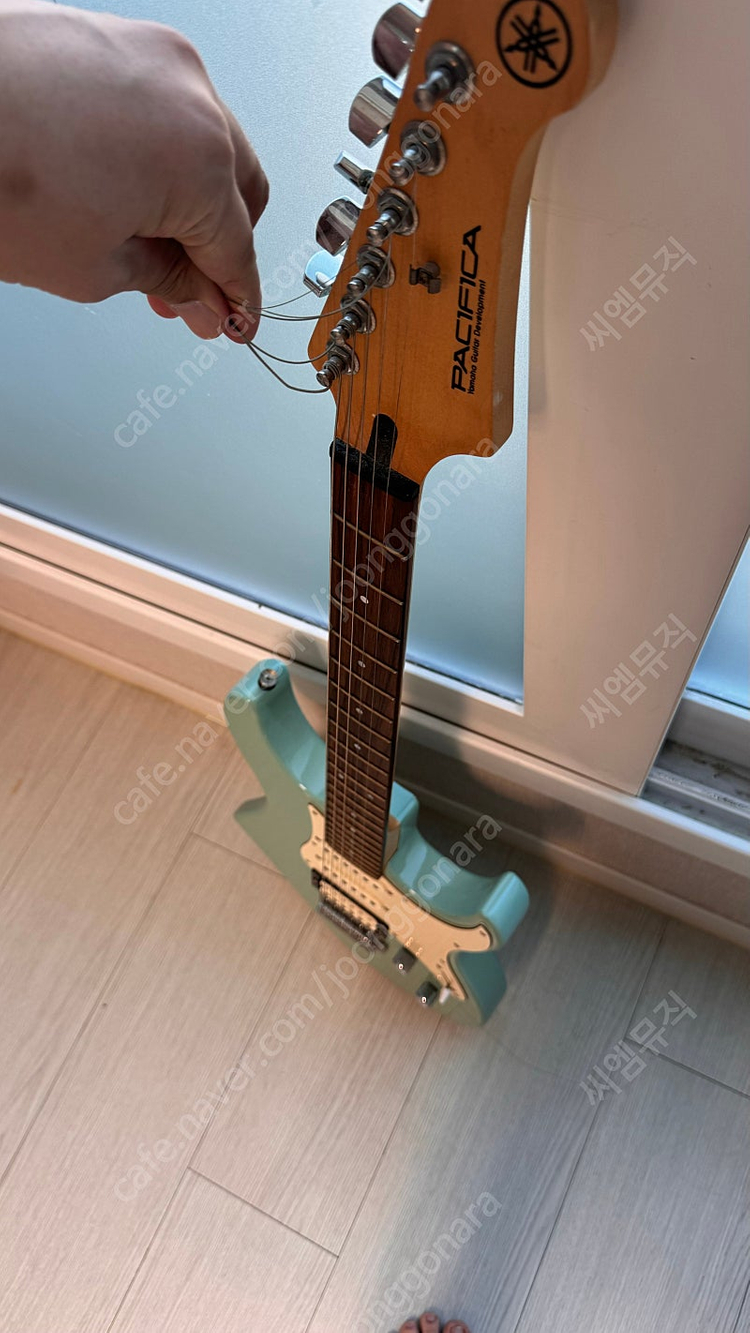 (무료나눔) 야마하 P112V 일렉기타 무료나눔--1