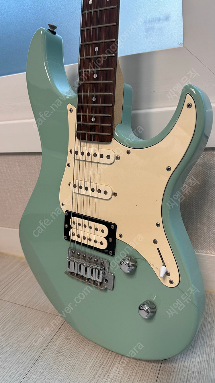 (무료나눔) 야마하 P112V 일렉기타 무료나눔--2