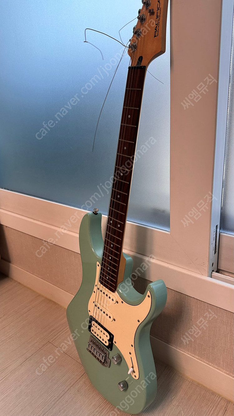 (무료나눔) 야마하 P112V 일렉기타 무료나눔--3